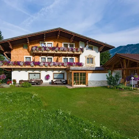 Tyroler Hof *