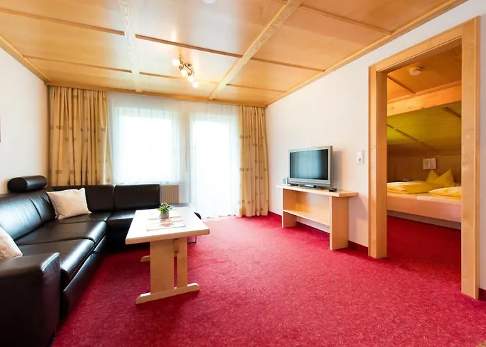 Tyroler Hof Pensjonat Grän